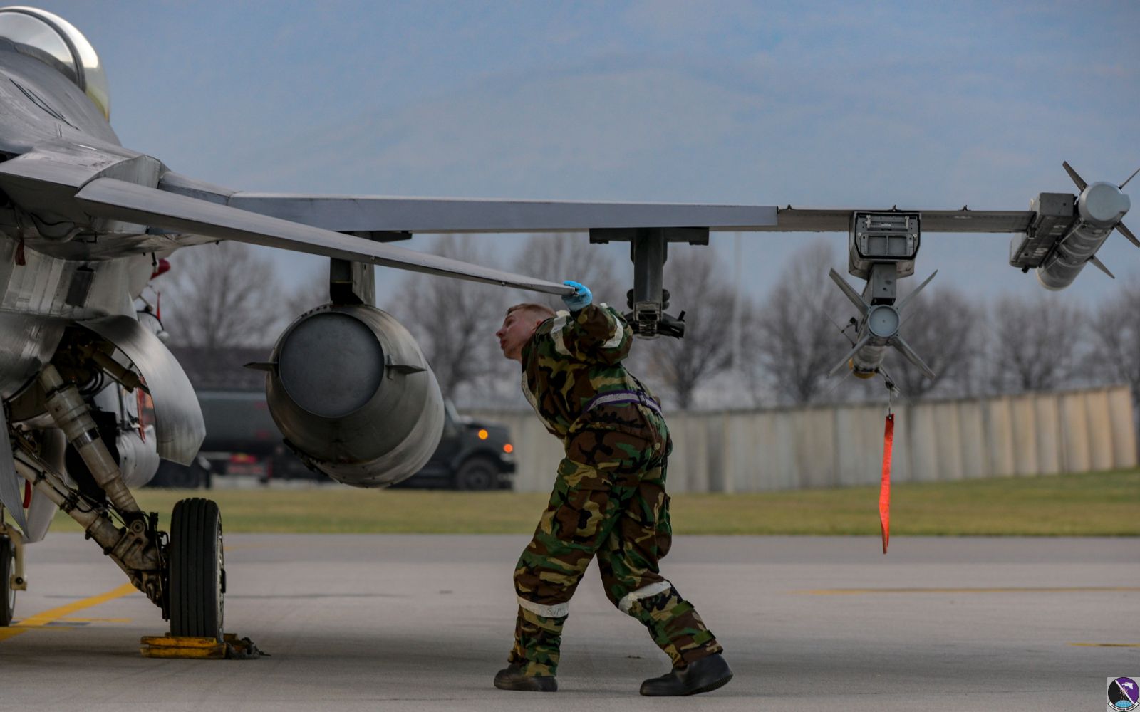 31 FW Airmen MOPP up